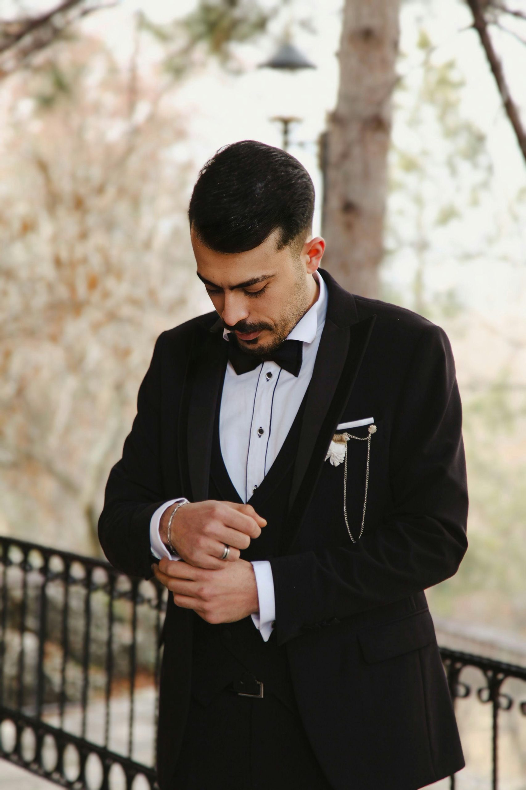 8 Ways to Style a Tie Beyond the Traditional Power Suit