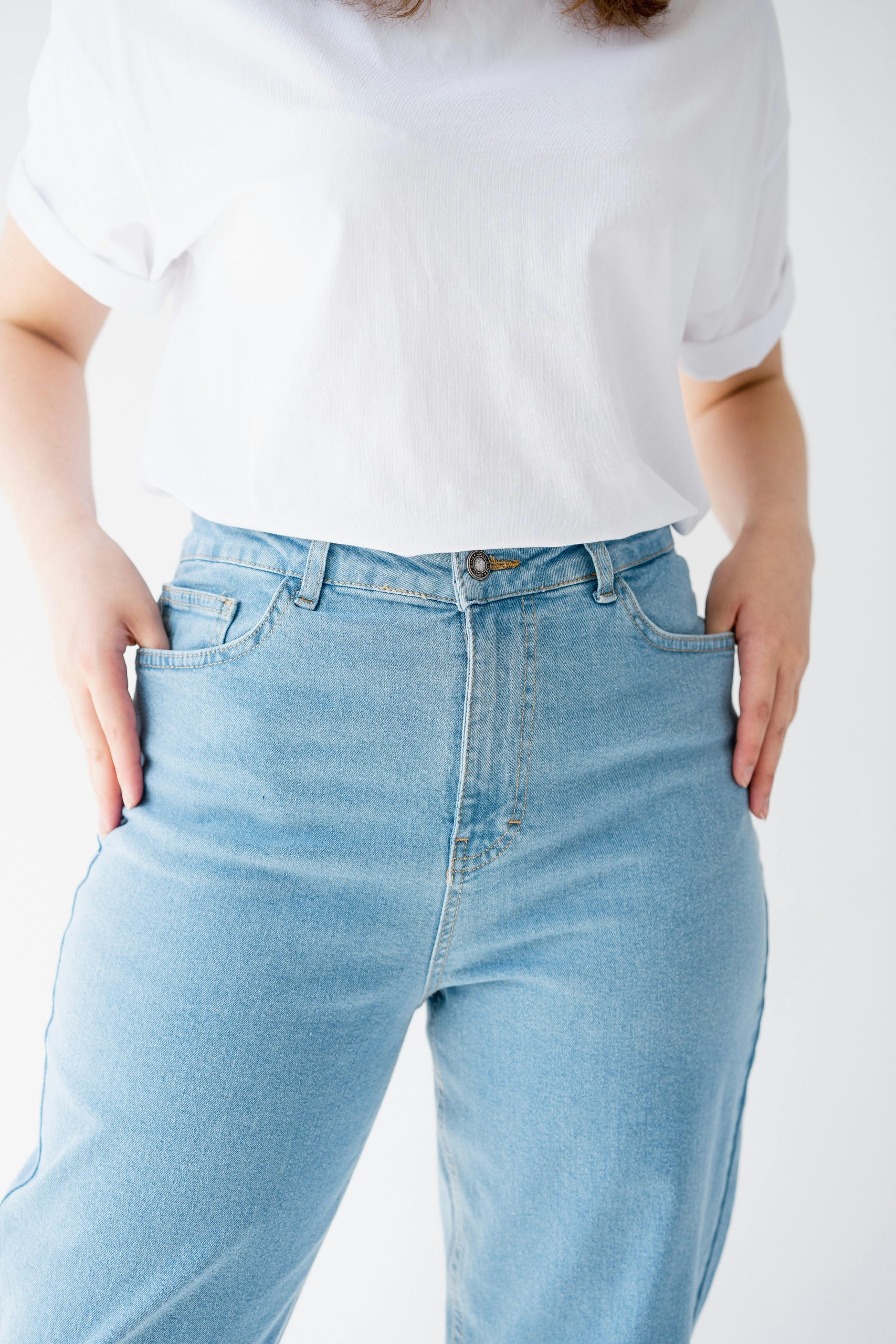 The Ultimate Guide to 2025 Denim Trends