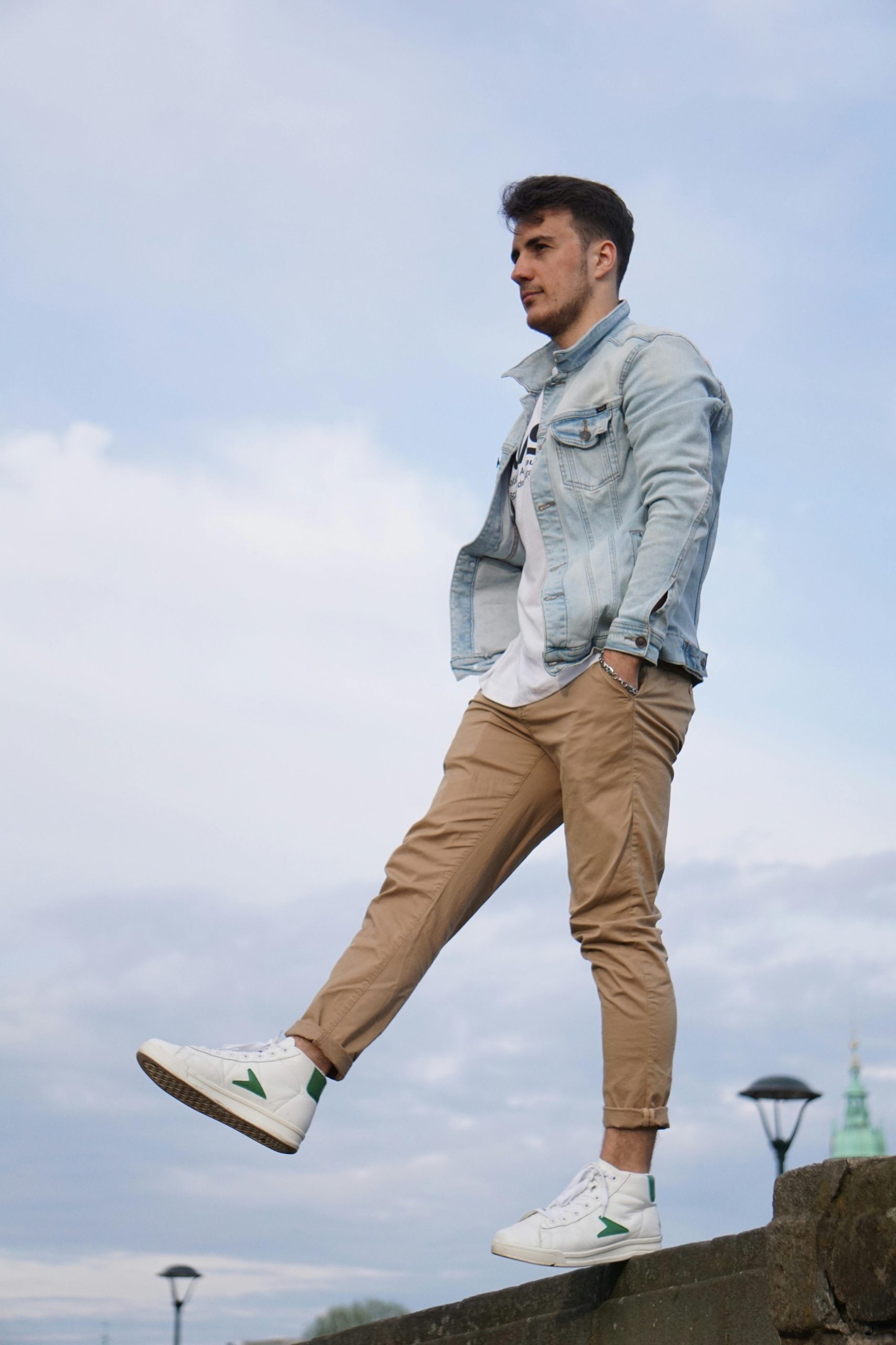 Must-Have Types of Pants in Every Modern Man’s Wardrobe