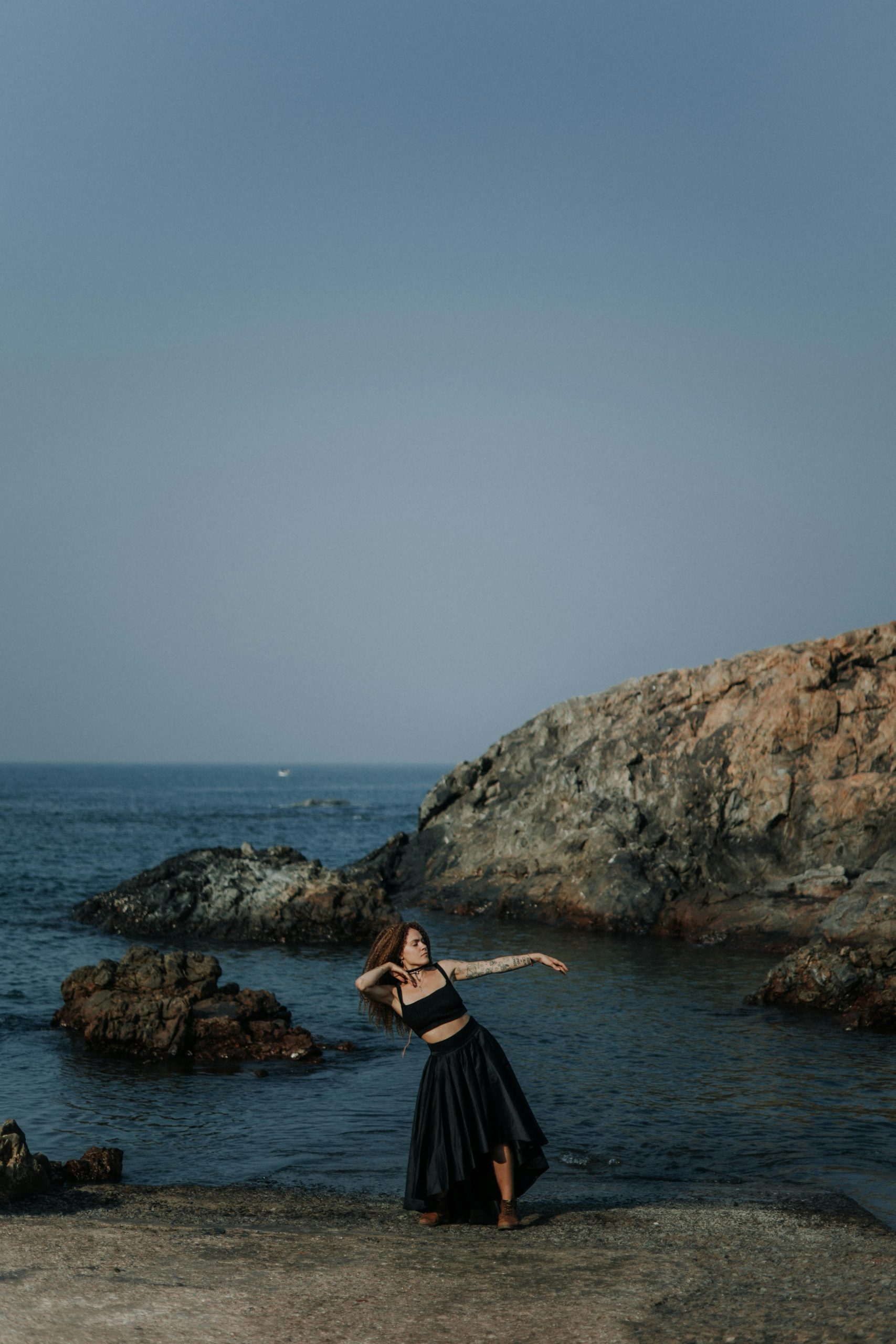 How To Style A Black Dress For Summer